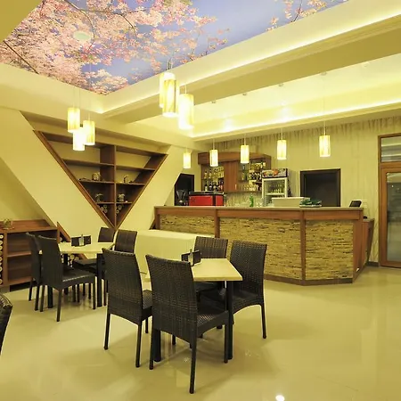 Park Hotel 3*